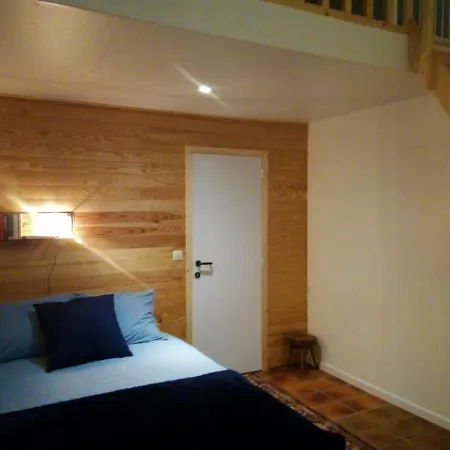L'app'art Des Ateliers Gerny Bed & Breakfast