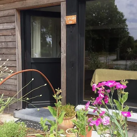 L'app'art Des Ateliers Gerny 4* Humain