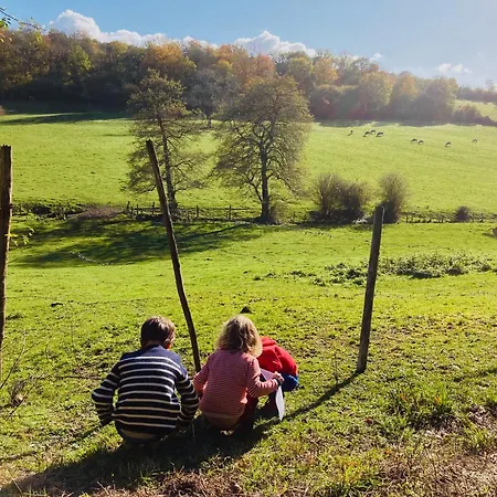 L'app'art Des Ateliers Gerny Отель типа 