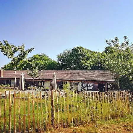 Bed & Breakfast L'app'art Des Ateliers Gerny