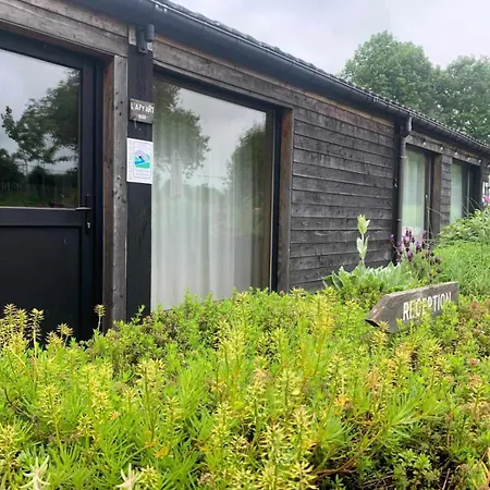 L'app'art Des Ateliers Gerny Bed & Breakfast Humain