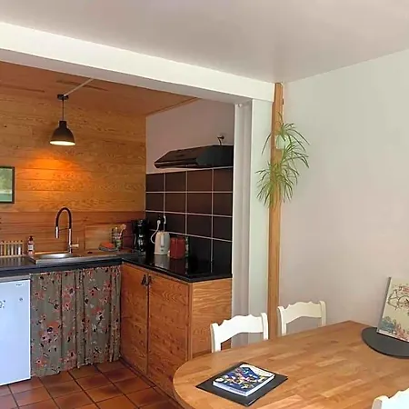 Bed & Breakfast L'app'art Des Ateliers Gerny Humain